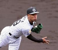 　ライブＢＰに登板するモレッタ（撮影・山口登）