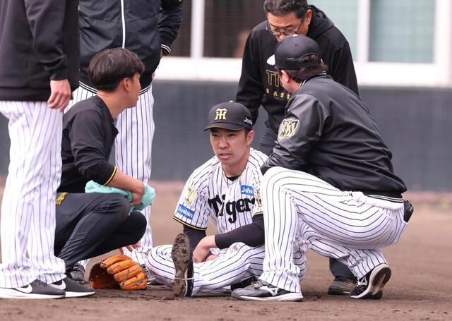 阪神に激震　石井大智が負傷で緊急降板