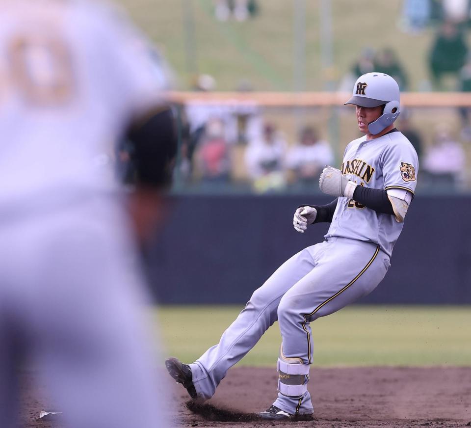 二塁打を放った谷端（撮影・西田忠信）