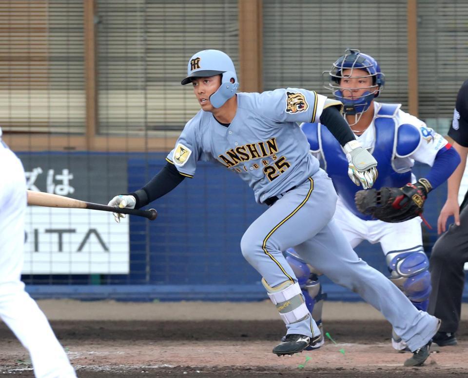 ３回表阪神１死三塁、二ゴロに終わる谷端（撮影・立川洋一郎）