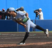 好投するモレッタ（撮影・持木克友）