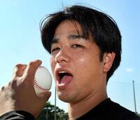 　こんがりと日焼けし、今季の活躍を誓う高橋