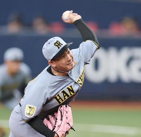 １回を無失点に抑える伊原（撮影・田中太一）