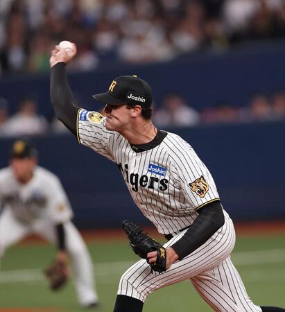 ３回から登板するラグズデール（撮影・西田忠信）