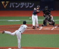 ２回、吉田を一塁ゴロに打ち取る伊藤将（撮影・山口登）