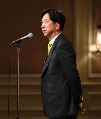激励会であいさつする藤川監督（撮影・田中太一）