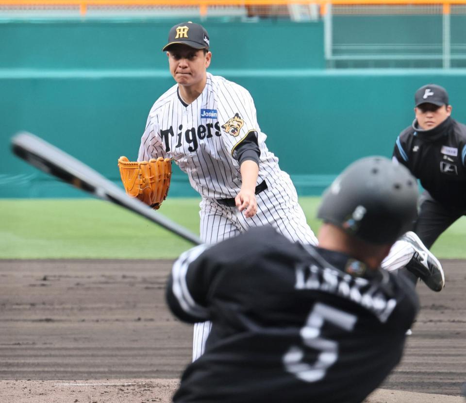 １回、山川を打ち取る大竹（撮影・田中太一）