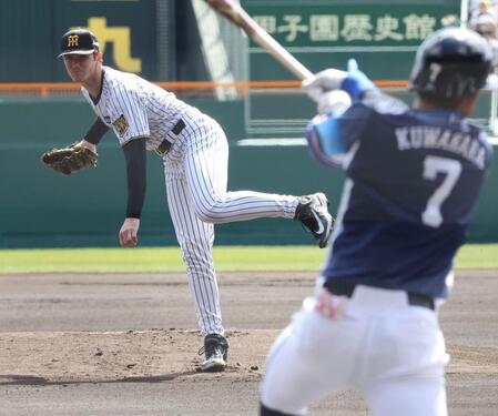 １回、桑原を右飛に仕留めるルーカス（撮影・西田忠信）