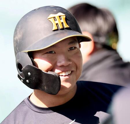 阪神　新助っ人のラグズデールが甲子園初登板　支配下登録の嶋村とバッテリー