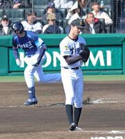 適時打を打たれて悔しがるラグズデール（撮影・立川洋一郎）