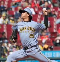 先発し力投する高橋（撮影・北村雅宏）