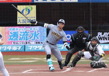 １回、一ゴロを放つ佐藤輝（撮影・金田祐二）