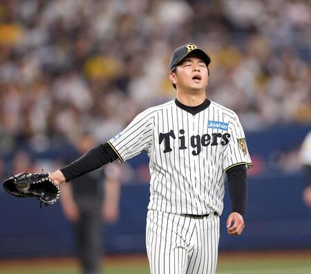 ３回、若月を遊ゴロに仕留めるも渋い表情の高橋（撮影・西田忠信）