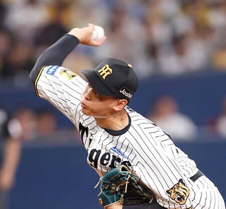 　６回から登板する早川（撮影・西田忠信）