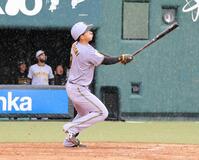 ４回、中犠飛を放つ立石