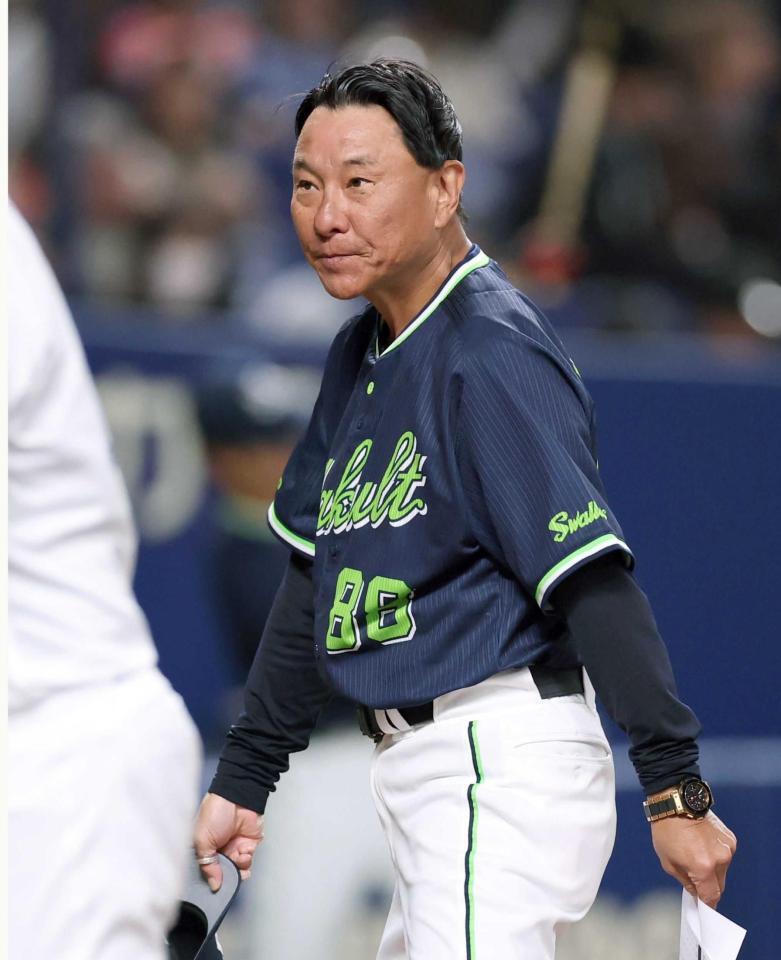 　今シーズンから指揮をとる池山新監督