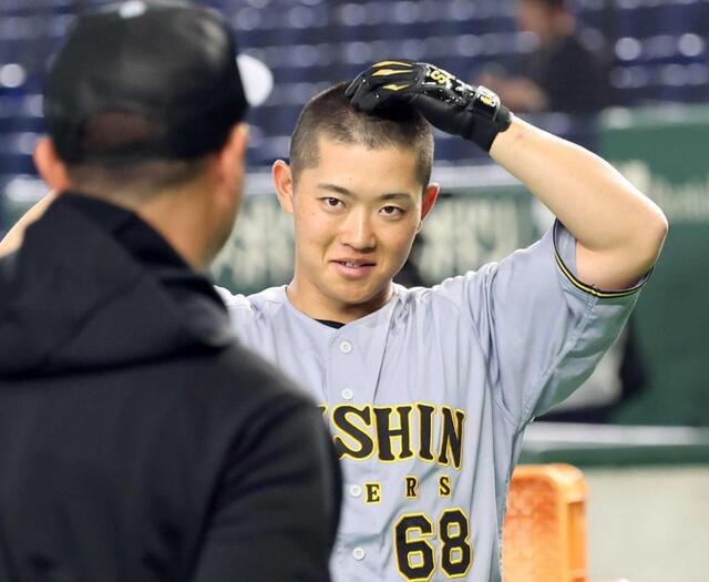 阪神・中川初の開幕スタメン丸刈り姿