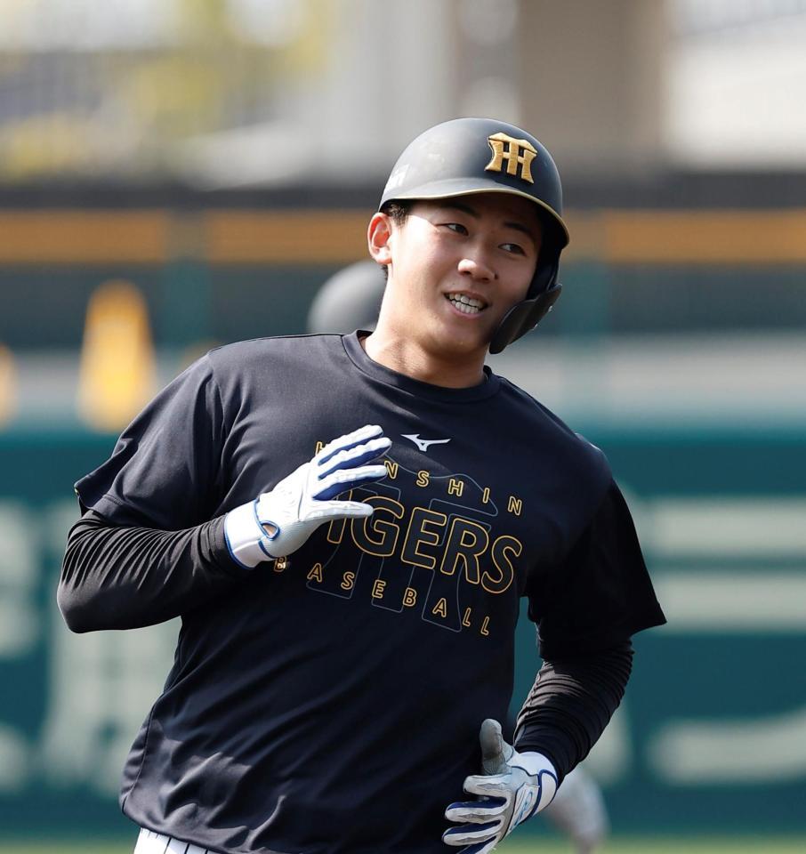 明るい表情で練習する立石（撮影・西田忠信）