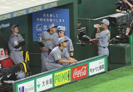 ３回、途中降板した伊藤将（撮影・佐々木彰尚）