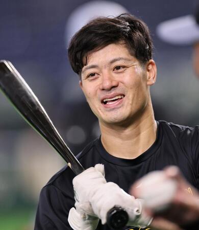 笑顔を見せる坂本（撮影・田中太一）