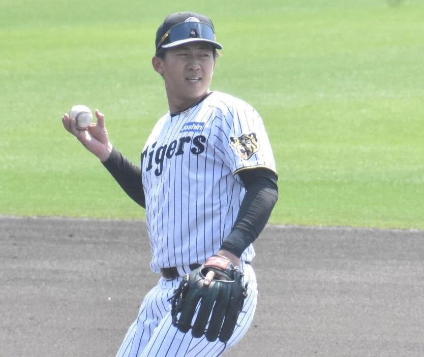 投内連係を行う立石