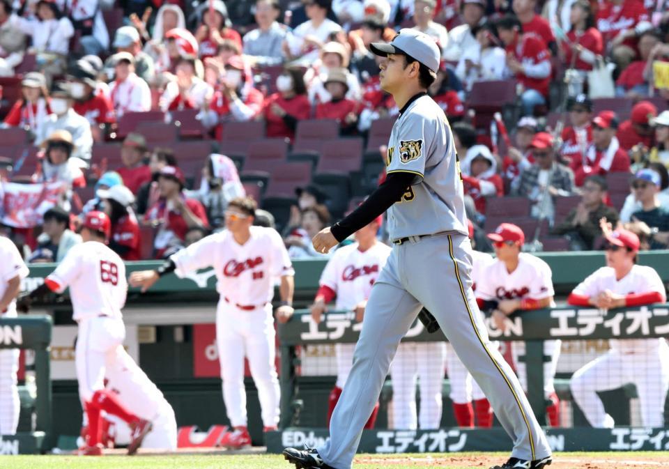 １回、先制を許す高橋（撮影・田中太一）