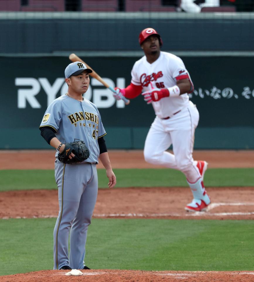 ９回、モンテロにサヨナラソロを許す桐敷（撮影・山口登）