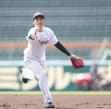 軽快にノックを受ける茨木