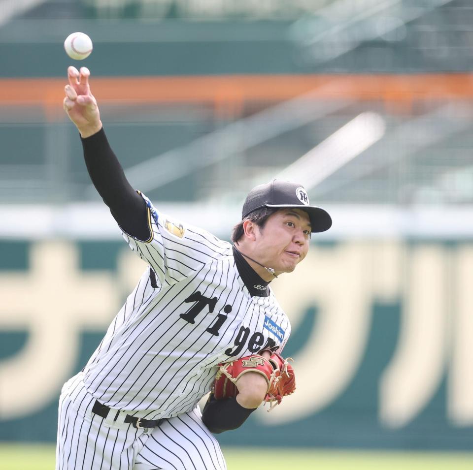 力強くキャッチボールする才木（撮影・西田忠信）