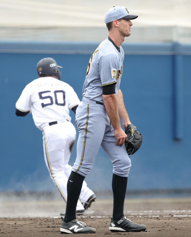 ２回、横山聖に二塁打を浴び、２点目を許したラグズデール（撮影・坂部計介）