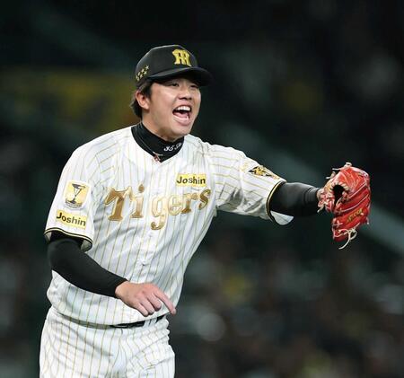 　１６奪三振のセ・リーグタイ記録で２勝目を挙げた才木（撮影・西田忠信）