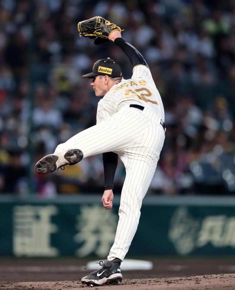 先発し力投するルーカス（撮影・山口登）