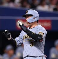 ２回、ソロを放ち笑顔を見せる大山（撮影・西田忠信）