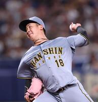 力投する先発の伊原（撮影・西田忠信）