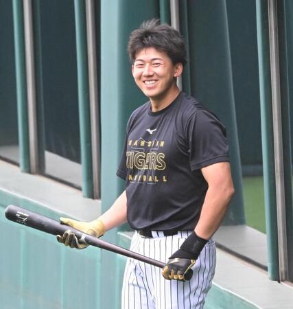 笑顔を見せる立石（撮影・高部洋祐）