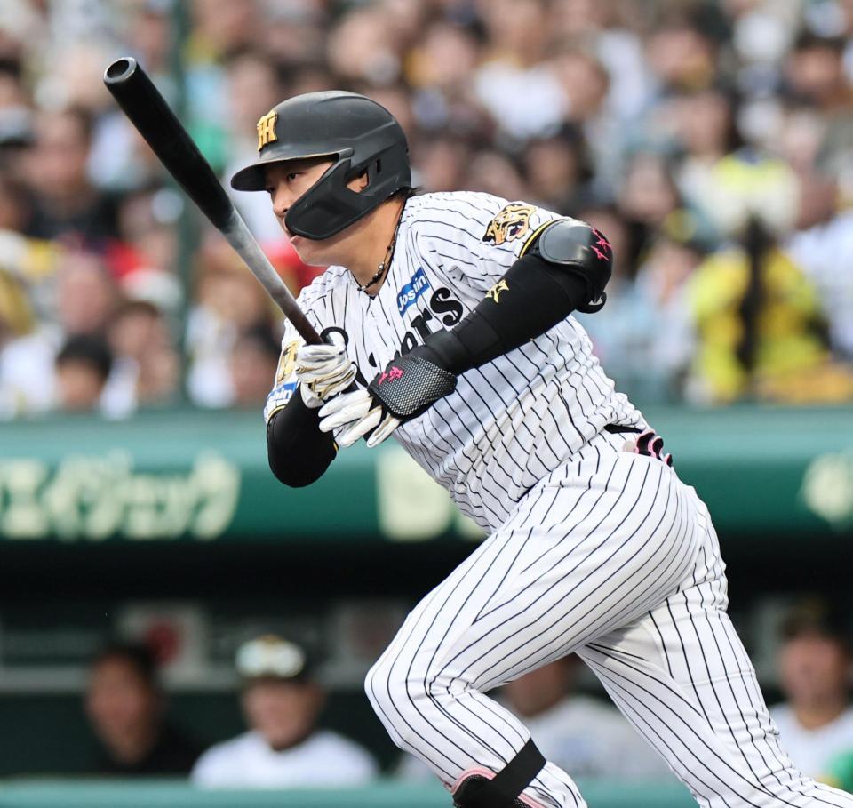 ５回、適時打を放つ大山（撮影・田中太一）