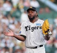 １０回を無失点に抑えたドリス（撮影・西田忠信）