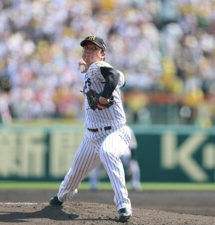 先発し力投する村上（撮影・山口登）