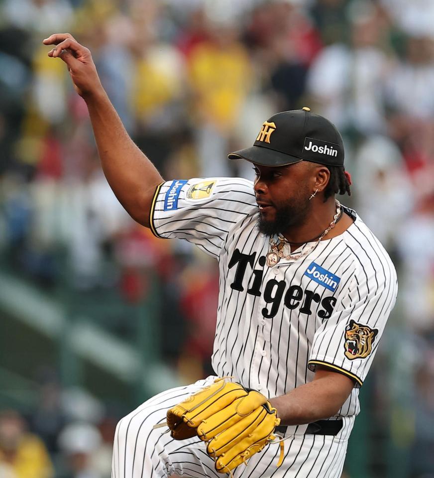 ９回を無失点で締めたドリス（撮影・西田忠信）