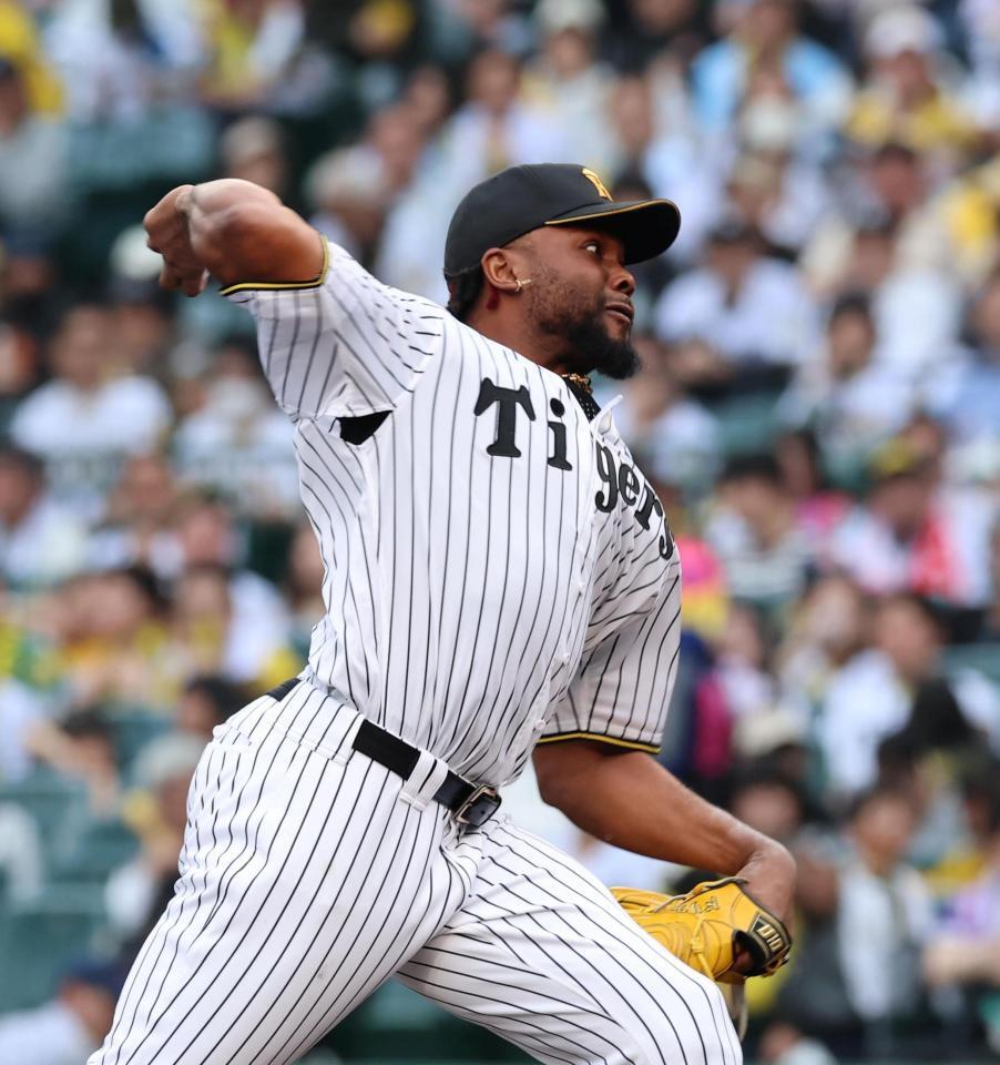 ９回、力投するドリス（撮影・山口登）