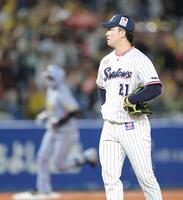 ４回、大山に３ランを浴びた吉村（撮影・西岡正）