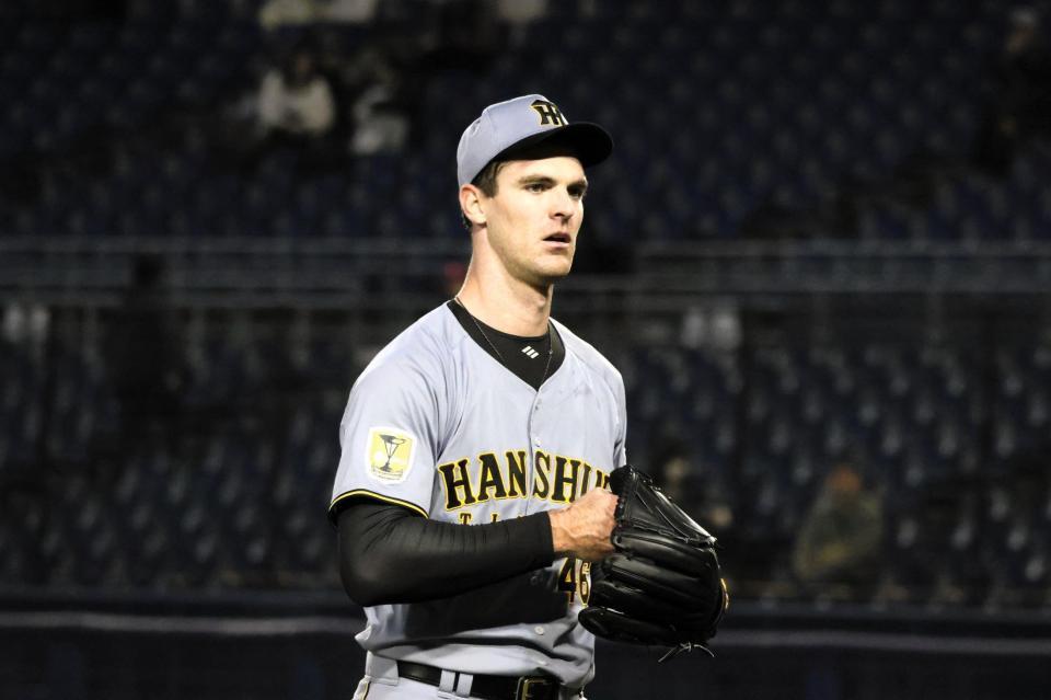 ２回２死二塁のピンチをしのぎ、ベンチに戻るラグズデール