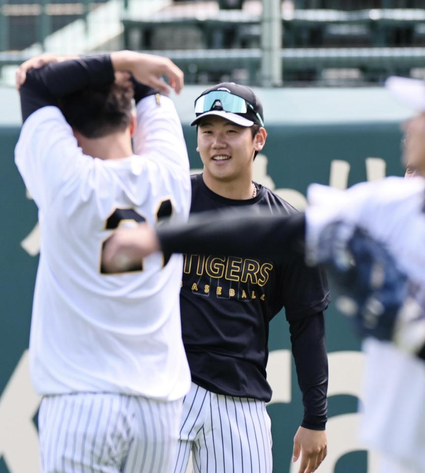 １軍に合流した門別（撮影・田中太一）
