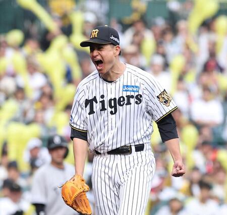 ７回、代打の坂本を三振に仕留め、ほえる大竹（撮影・西田忠信）