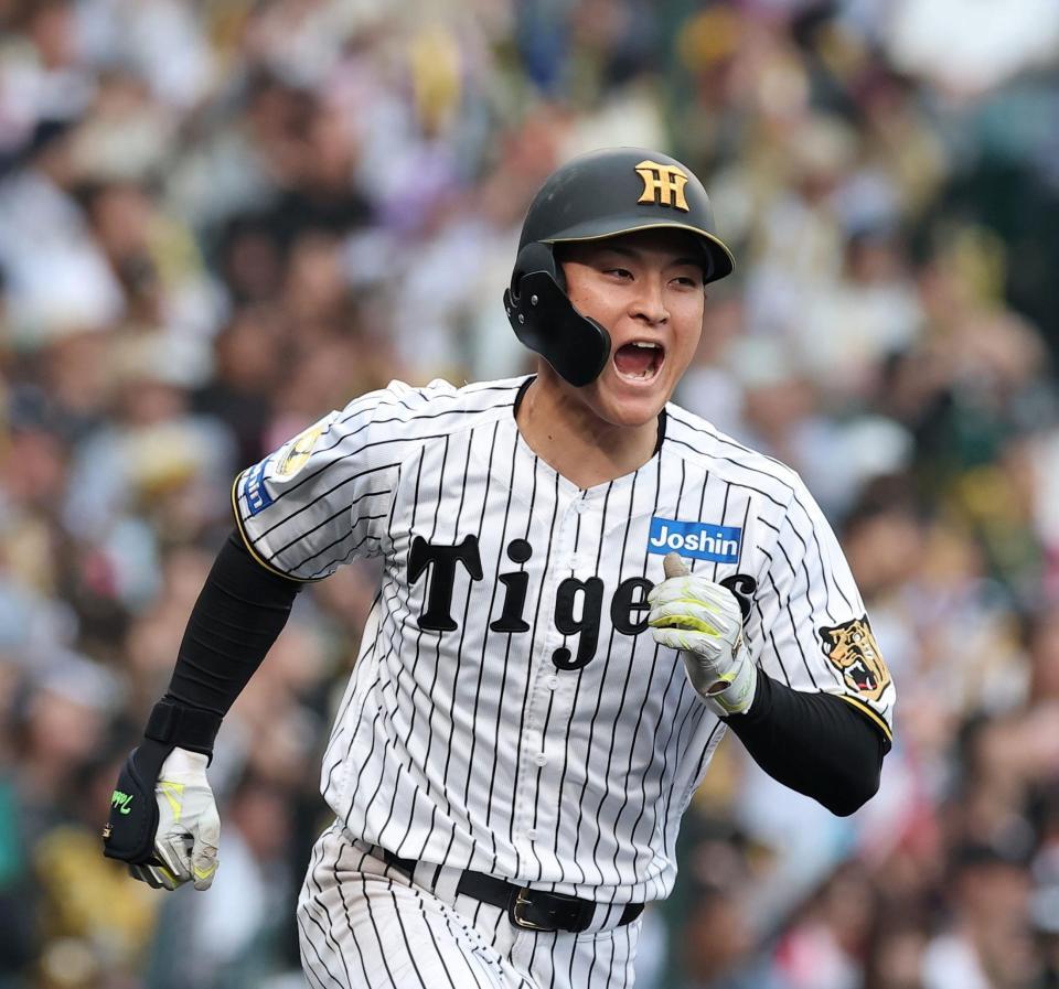 ７回、適時打を放ち声を上げる高寺（撮影・西田忠信）