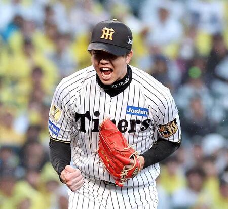 　５回、中山を空振り三振に仕留め、ほえる才木（撮影・西田忠信）