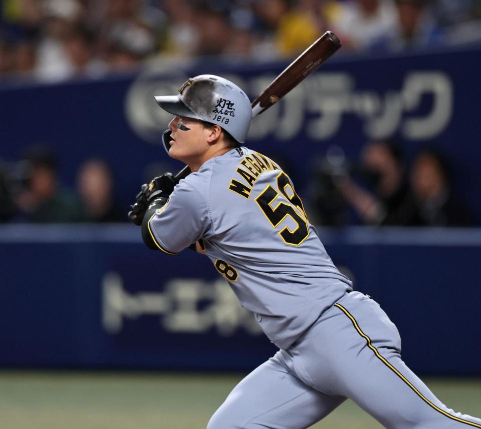 １回、３点二塁打を放つ前川（撮影・田中太一）