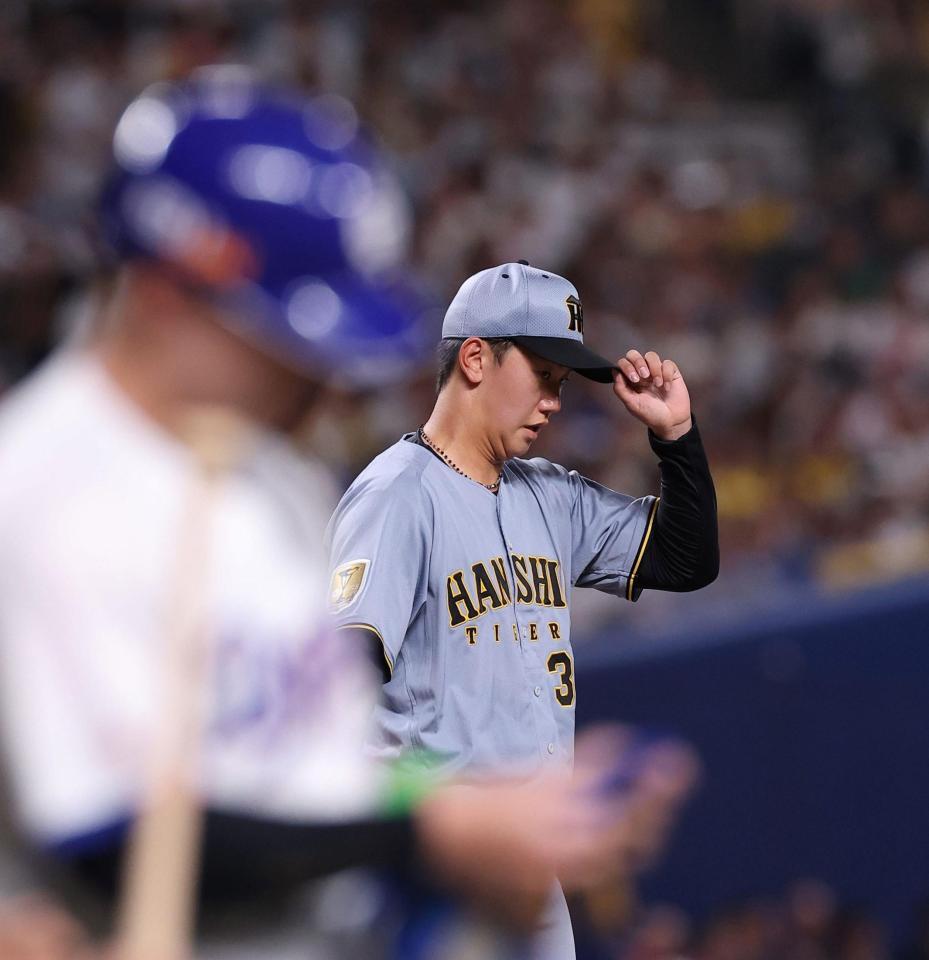 ２回、細川に四球を与えた門別（撮影・西田忠信）
