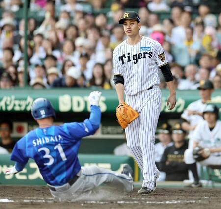 　８回、度会に２点打を許した大竹（撮影・田中太一）