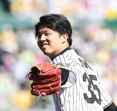 ５回、勝又を一ゴロに仕留めた才木（撮影・西田忠信）